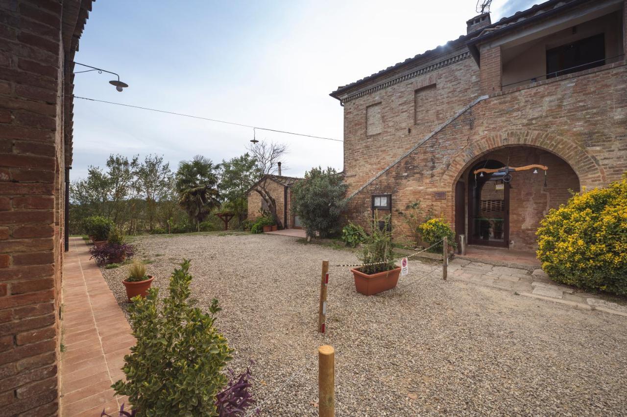Affittacamere Podere Valserena Monteroni dʼArbia Kültér fotó